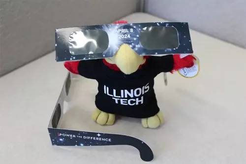 Illinois Tech Solar Eclipse