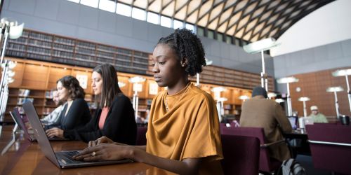 Illinois Tech students work at Conviser Law Center