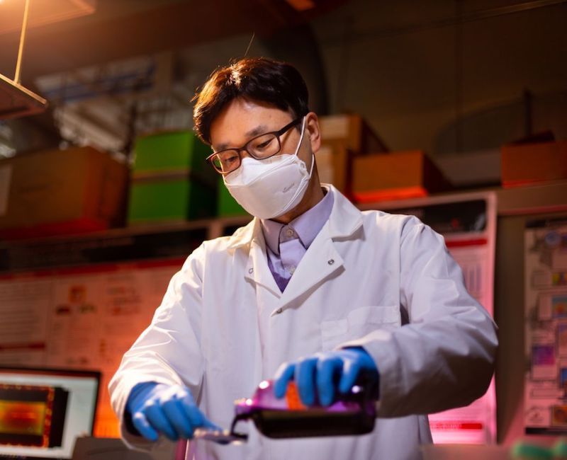Dr Seok Hoon Hong