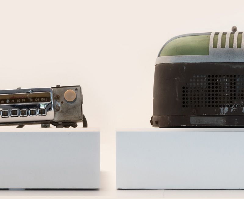 Motorola Golden Voice Auto Radio, Model 700